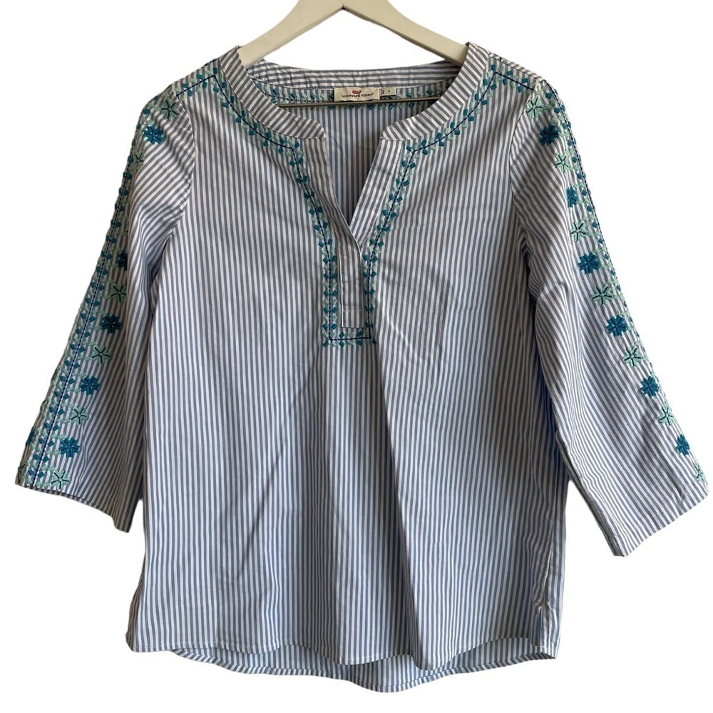 Vineyard Vines Embroidered Savannah Popover Top, Size S